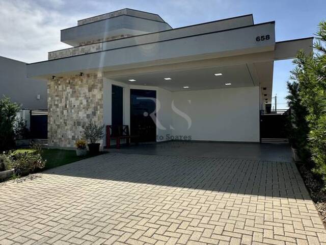 CASAS EM CONDOMÍNIO para Venda em Itupeva - 2